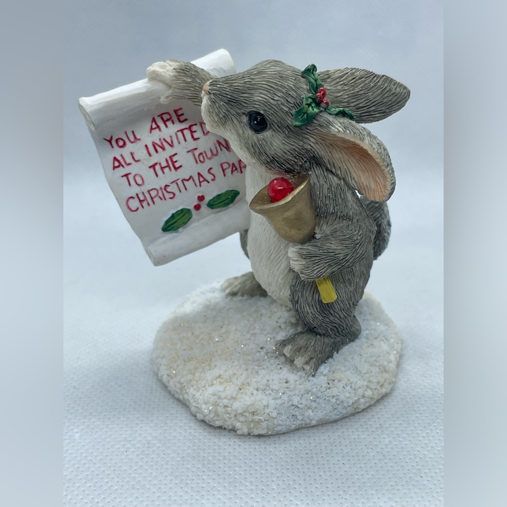 Charming Tails Fitz Floyd Mouse Town Crier Figurine Christmas Collectible 3”